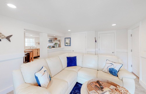 Kitty Hawk Eigentumswohnung | Walk to Beach 1BR 1st-Floor | Patio | Kitchenette