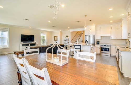 Waveland Haus | Walk to Beach: Oceanfront Home w/ Outdoor Kitchen