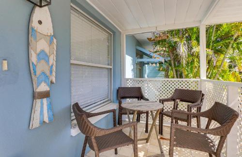Indian Rocks Beach Wohnung | Walk to Beaches and Gulf Indian Rocks Beach Duplex!