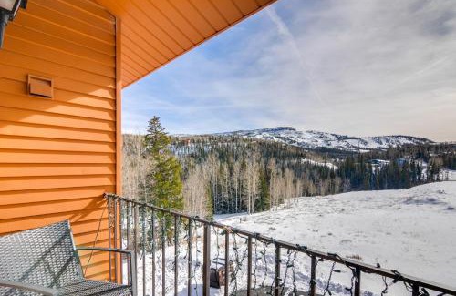 Brian Head Wohnung | Walk to Brian Head Resort Condo with Pool Access!