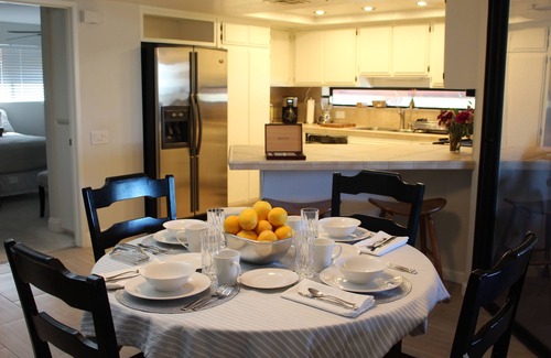 Baristo Eigentumswohnung | Gehen Sie in die Innenstadt PS, beobachten Sonnenuntergänge von der Terrasse, Erholung, beheizter Pool, jac.