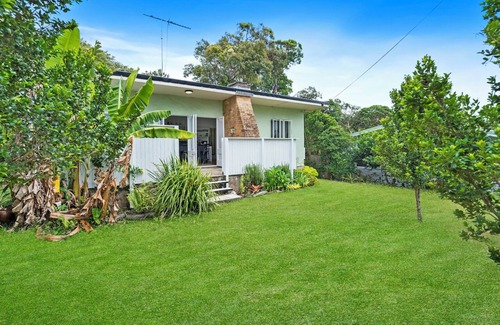 Point Lookout Haus | Walk to everything from this charming cottage