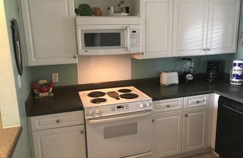 Ono Island Eigentumswohnung | Needle Rush SONDERPREISE -1. Stock, Privatstrand, ruhig - zu Fuß zur FloraBam