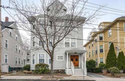 Mid-Cambridge Wohnung | Walk to Harvard Square Apartment in Cambridge