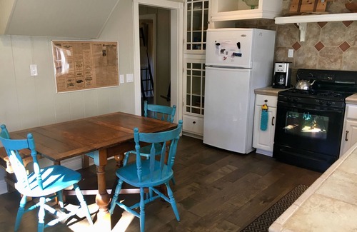 Crystal Bay Haus | Umgestaltete Hütte! 10 Minuten zu Fuß zum See! oder kurze Fahrt zu den Skigebieten!