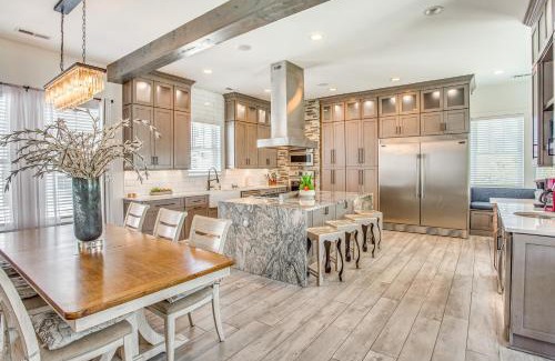 Myrtle Beach Haus | Walk to Ocean Myrtle Beach House with Hot Tub!