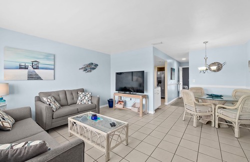 Flagler Beach Eigentumswohnung | Walk to the Beach, Pier & Downtown Flagler Beach