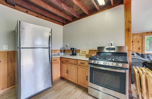 Lupton Kabine | Walk to the Lake! Lower Peninsula Cabin Retreat