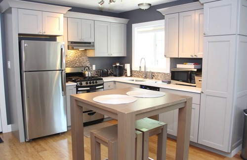 Grass Valley Hütte | Gehen Sie in die Stadt oder auf das Messegelände!