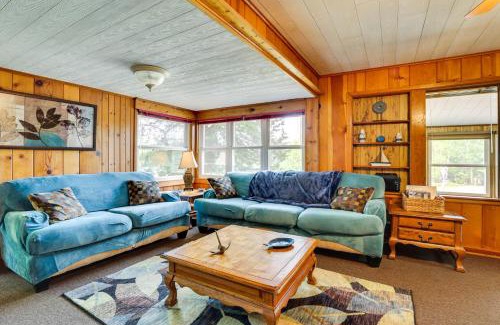 Bagley Haus | Walk to Wyalusing Beach Cabin with River View!