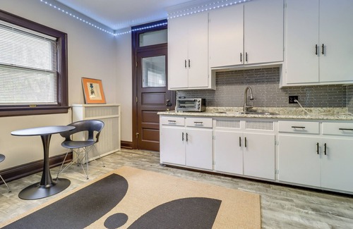 Toledo Wohnung | Walkable Apt: 4 Mi to Downtown Toledo!