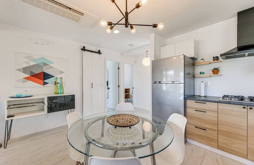 Downtown Haus | Walkable Downtown Chandler Oasis w/Private Patio