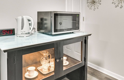 Floral Park Wohnung | Walkable Elmont Studio: 19 Mi to New York City!