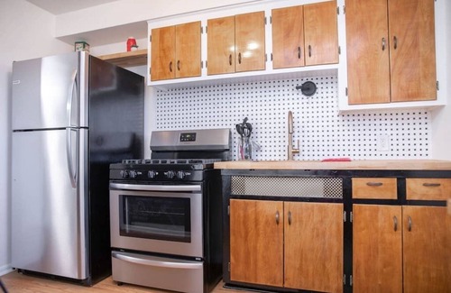 Grandview Heights Wohnung | Walkable + Lively Neighborhood! | Close to Campus