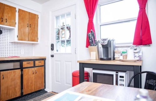 Grandview Heights Wohnung | Walkable + Lively Neighborhood! | Close to Campus