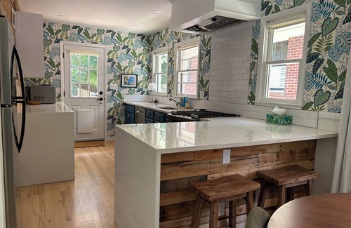 Edgewood Haus | Pet friendly walkable neighborhood! The Sun House - Entire home to yourself