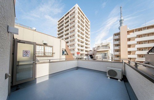 Sumida Haus | Walking distance to Sensoji Temple and Skytree｜Modern Japanese style house｜Family/Group