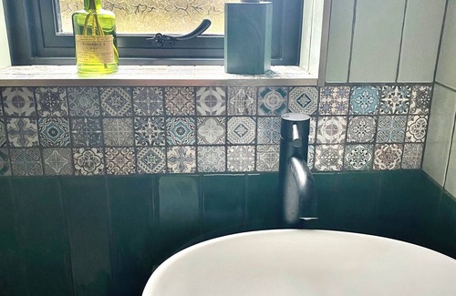 Kingscote Sonstige | Walnut Farm, Kingscote, Cotswolds - Unique farm stay