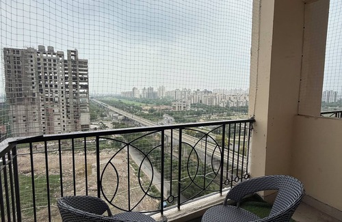 Greater Noida Wohnung | WanderNest stay