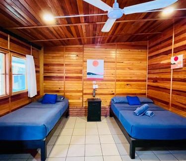 Brisas de Zicatela Hotel | Wasi la Punta 3 Starlink 2min walk to the beach