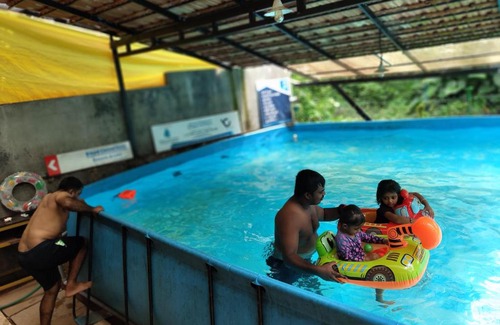 Malappuram Haus | Water Front Family Resort