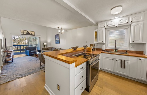 Fairfield Harbour Haus | Water View 1 Bedroom Townhome with Loft.