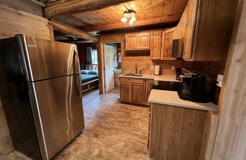 Munising Kabine | Waterfall Cabin - Pictured Rocks Lodging