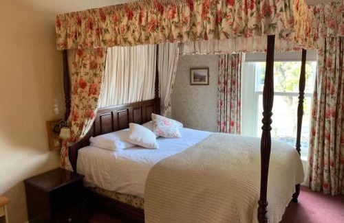 Morpeth Bed & Breakfast | Waterford Lodge Hotel