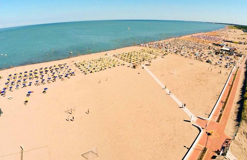 Rosolina Mare Wohnung | Waterfront apartment for 5 guests in Rosolina Mare