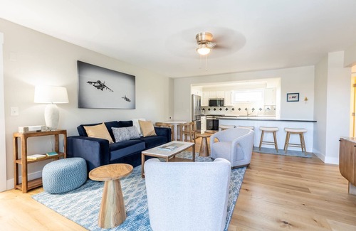 Eastport Eigentumswohnung | Waterfront Condo with Views of Annapolis, Pool & Prime Eastport Location