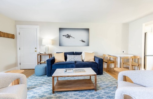 Eastport Eigentumswohnung | Waterfront Condo with Views of Annapolis, Pool & Prime Eastport Location