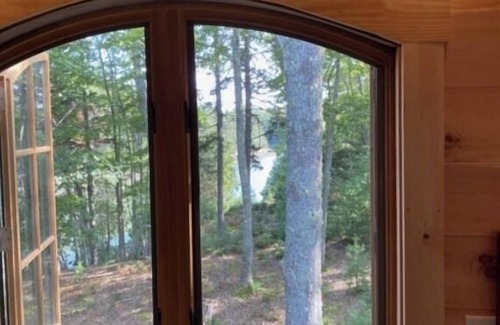 Brooksville Hütte | Waterfront Cottage on Beautiful Horseshoe Cove, Cape Rosier, Brooksville