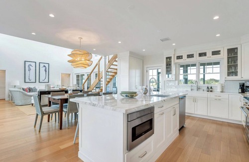 Quogue Haus | Waterfront Estate in Quogue with Private Dock, Pool & Resort-Style Grounds