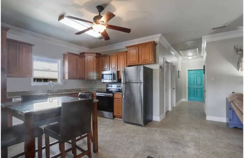 Springfield Haus | Waterfront Getaway on the Tickfaw River