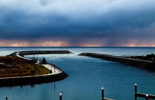 Shell Cove Wohnung | Waterfront Haven - Memorable Views