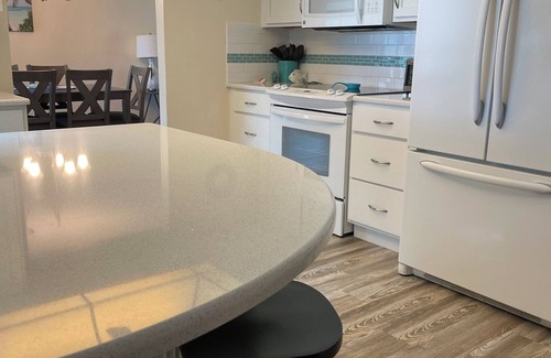 Palm Harbor Haus | Waterfront-Htd Pool & Spa Dock-Kayak-Beaches- Endless Summer!