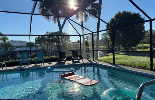 Palm Harbor Haus | Waterfront-Htd Pool & Spa Dock-Kayak-Beaches- Endless Summer!