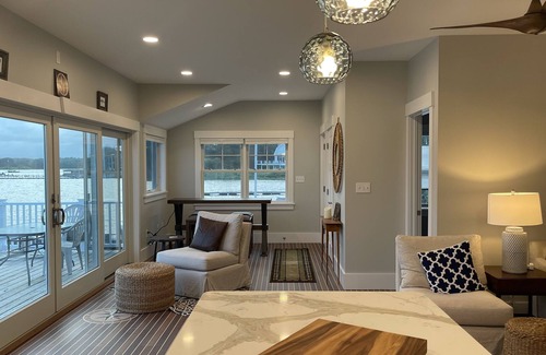 Dartmouth Haus | Waterfront Living on Padanaram Harbor