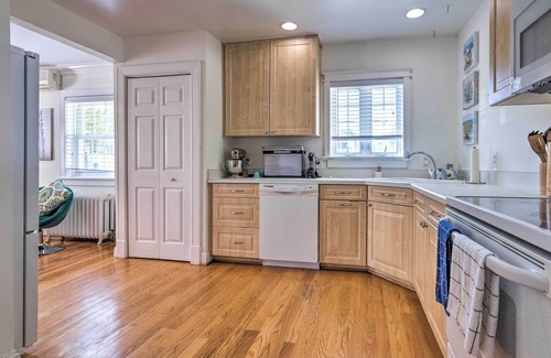 Rose Haven Haus | Waterfront North Beach Home ~ 2 Mi to Beach!