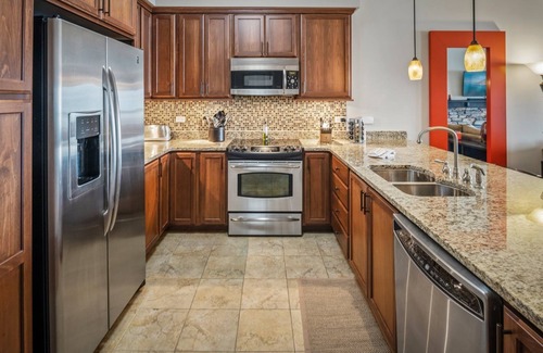 Sandpoint Eigentumswohnung | Waterfront Seasons at Sandpoint Condo: Spa, Heated Pool, Boat Slip