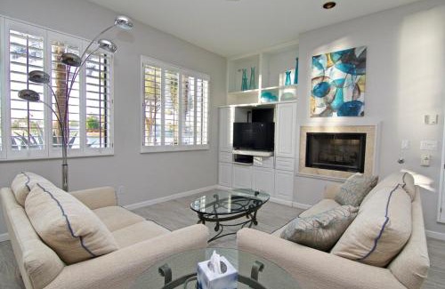 McCormick Ranch Haus | Waterfront Views, Office, Main Floor, Walkable