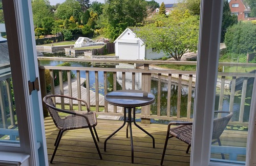 Horning Haus | Waterside House mit Garten (3 Schlafzimmer - 5 Personen)