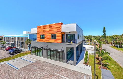 Cocoa Beach Villa | Wave Haven - 4 Luxury Units - 10BR 12BA Total - Sleeps 6 or 8 Per Unit - Hot Tub - Across from Beach - Rocket and Beach Views