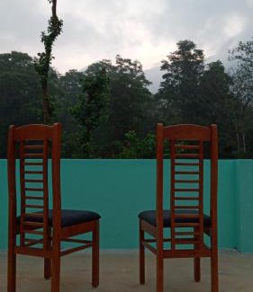 Kunnathidavaka Haus | Wayanad Snow Vibes