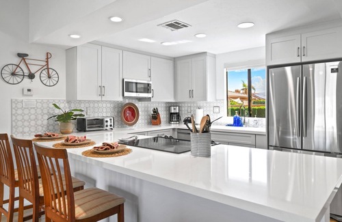 Palm Desert Haus | NAGELNEU AUF DEM MARKT !!! Nur renoviert und professionell eingerichtet !!!