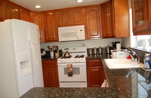 Sherman Oaks Haus | Sherman Oaks Charmer, zu Fuß zum örtlichen Geschäften und Restaurants