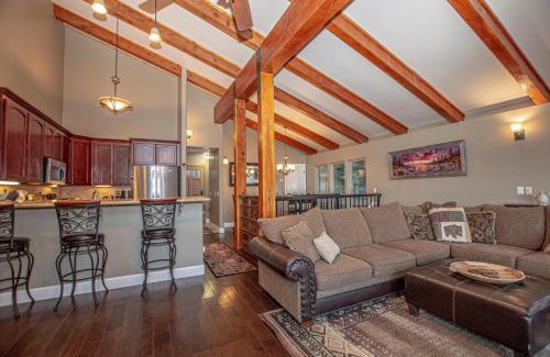 Talmont Haus | Weathertop By Hauserman Rentals