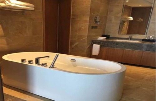 Weihai Hotel | Weihai Guishe Fourseasons Hotel