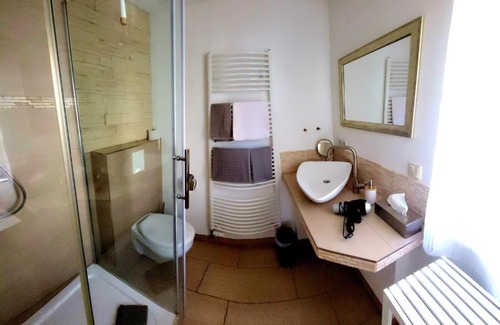 Neustadt-Hambach Wohnung | Weinhaus Helbig