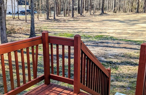 Jonesboro Haus | Welcome home! Lush, private room